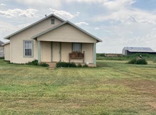 1548 Fm 1424, Hale Center, TX 79041