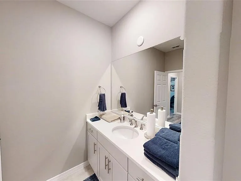 5655 SW 78th Avenue Rd — Photo 24