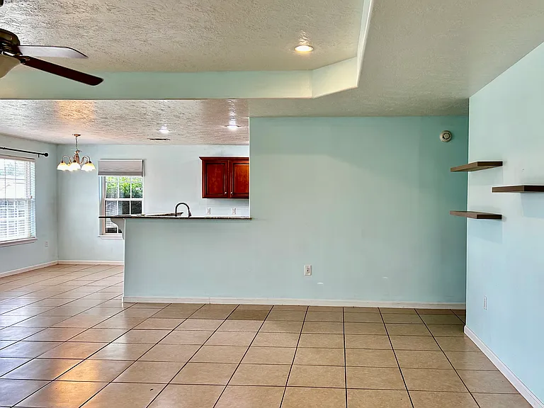311 Butler Rd — Photo 3