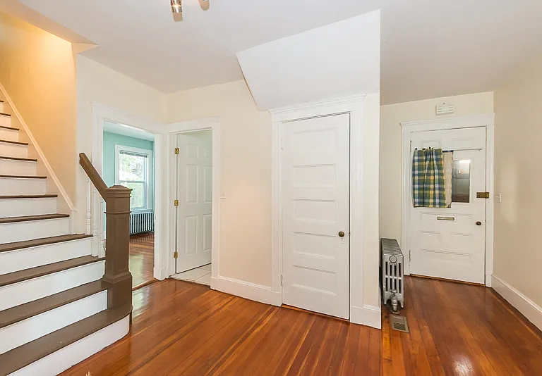 46 Hobson St #1 — Photo 6
