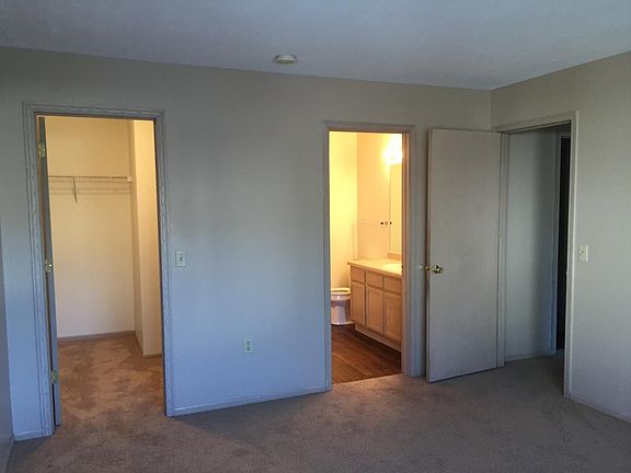 5th image of 1432 Buckingham Gate Blvd Unit E
