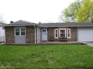 2313 Devonshire Rd, Waukegan, IL 60087