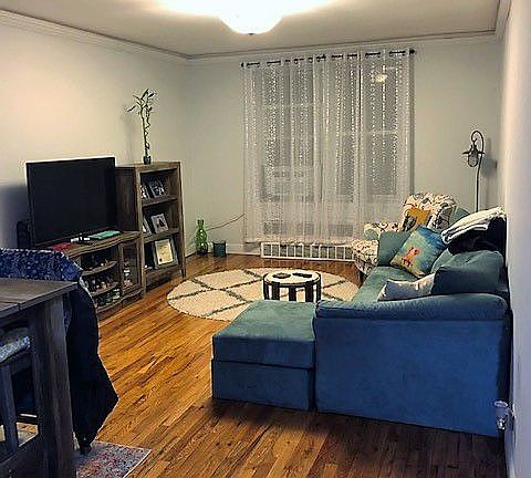 3rd image of 7510 Yellowstone Blvd APT 7H