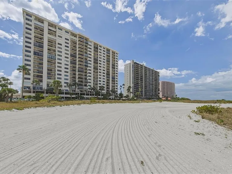 1270 Gulf Blvd #1206 — Photo 2