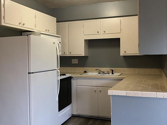 Four Plex - Kitchen