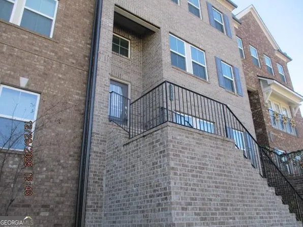 2228 Fern Park Dr, Chamblee, GA 30341