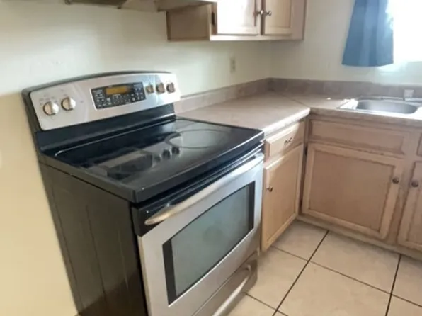 2842 N Los Altos Ave, Tucson, AZ 85705