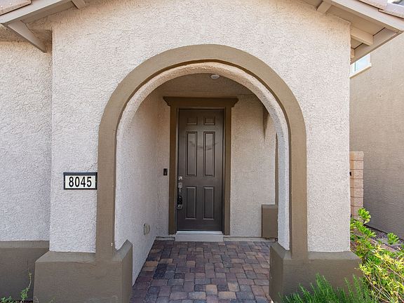 4th image of 8045 Skye Foxx St
