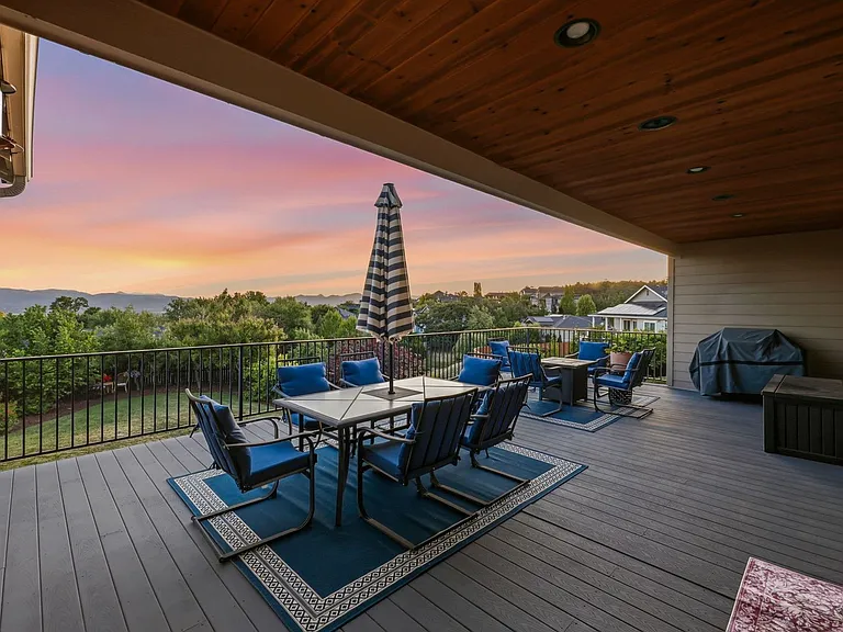 4432 Vista Pointe Dr — Photo 20