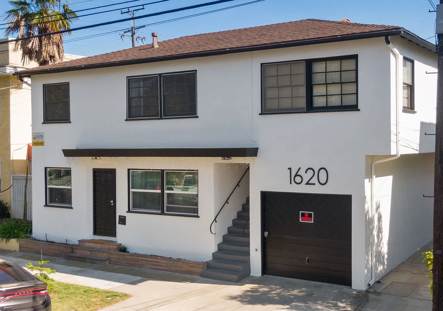 1620 E Appleton Street — Photo 3