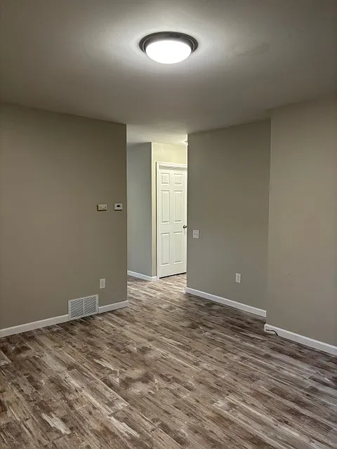 2 bed, 780 sqft, $950 — Photo 2