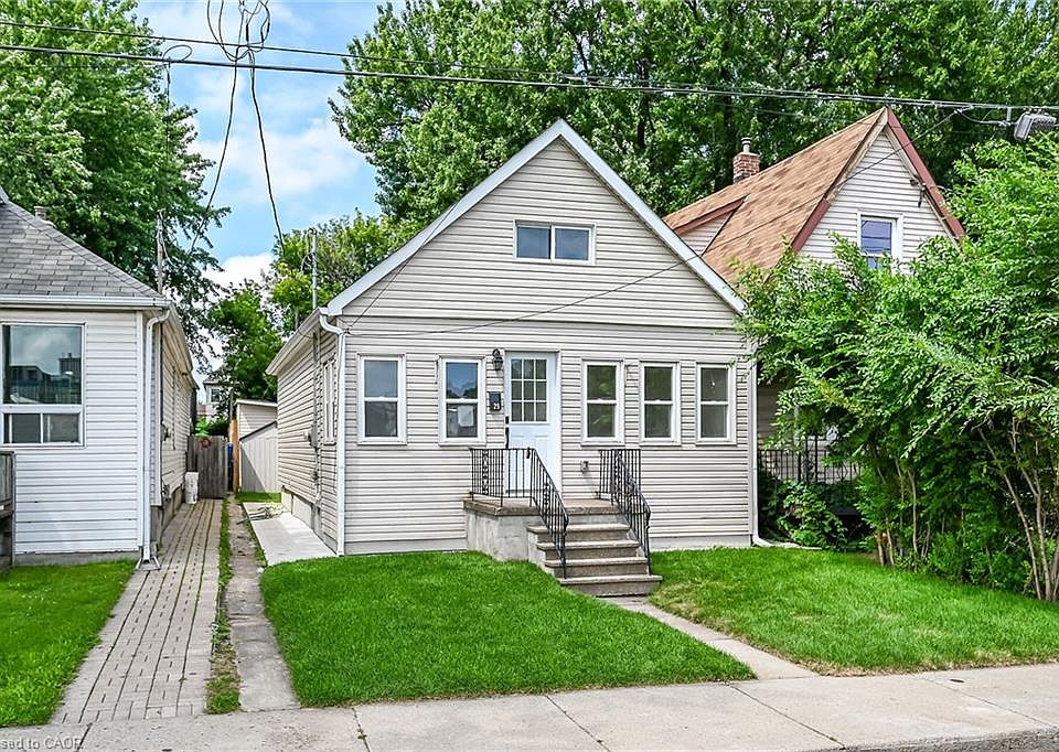 1st image of 29 McKinstry St