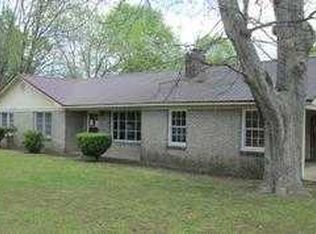 1914 Lisa Dr NW, Fayette, AL 35555