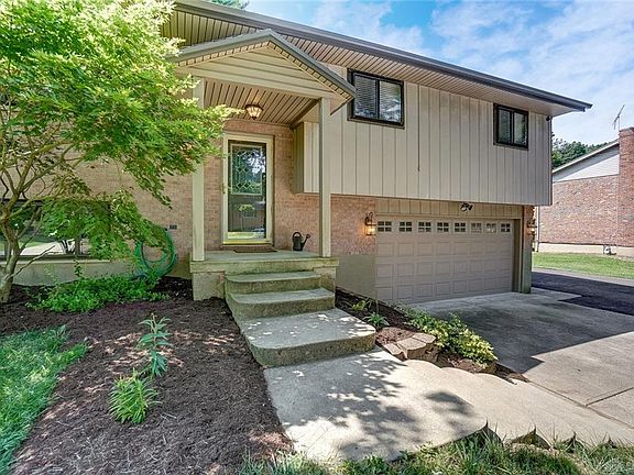 3rd image of 2665 Coldsprings Dr
