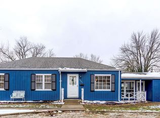 2201 S 1st St, Springfield, IL 62704