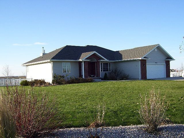 1st image of 9275 S Sierra Dr