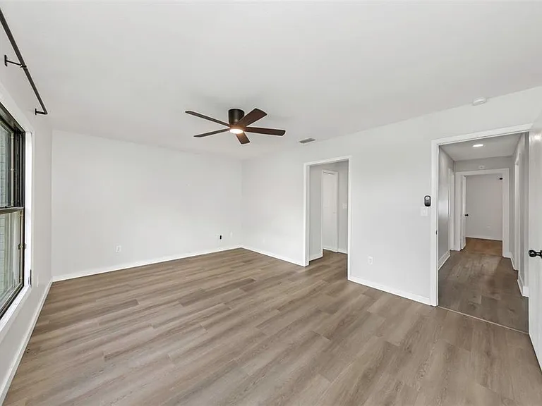 4030 Fieldgreen Pl — Photo 21