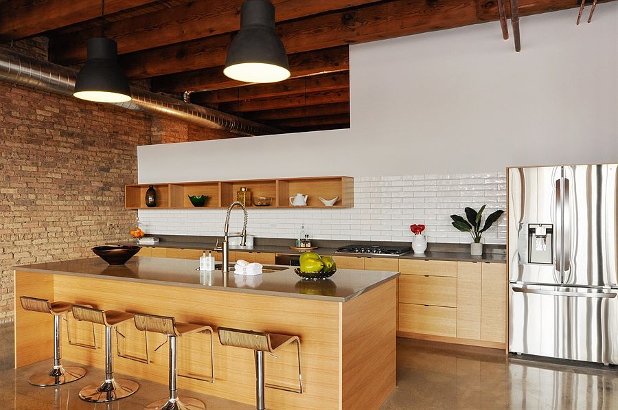 Kitchen / Stainless Steel appliances / Graphic Counter tops / Custom Cabinetry