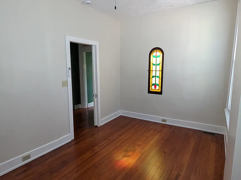 1332 Broadway St — Photo 25