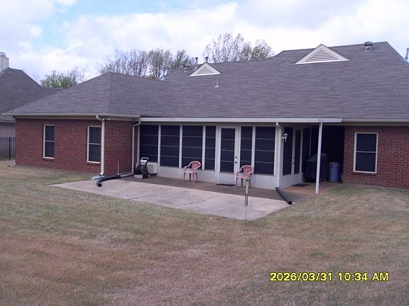 3rd image of 8785 Dexter Rd