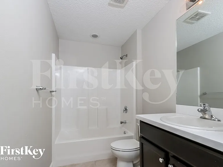 652 SW Jacoby Ave — Photo 13
