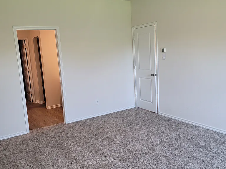 1216 Riverbrook Ln — Photo 15