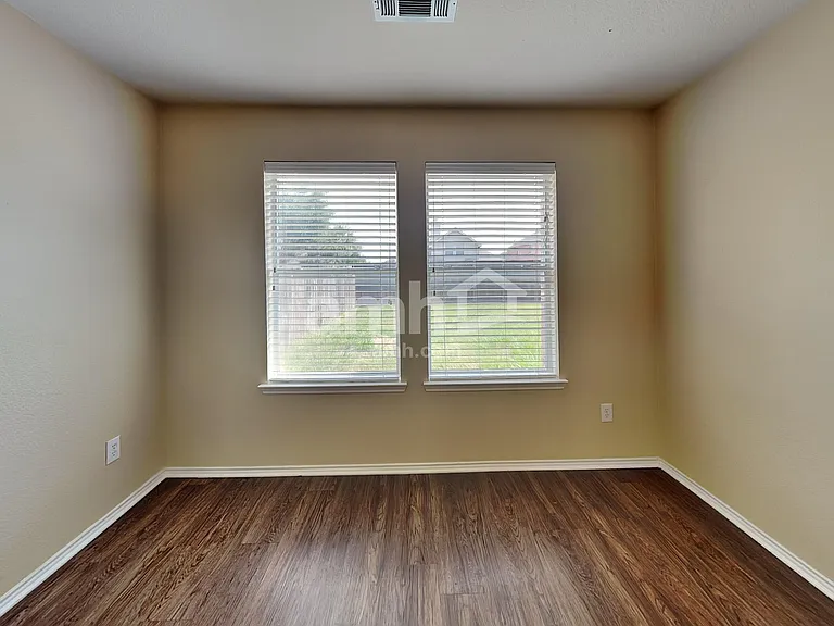 5009 Blackwood Dr — Photo 21