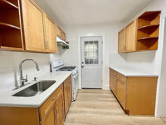 1st image of 21-11 29th Ave #4