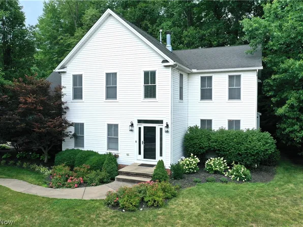 117 Cheshire Rd, Hudson, OH 44236