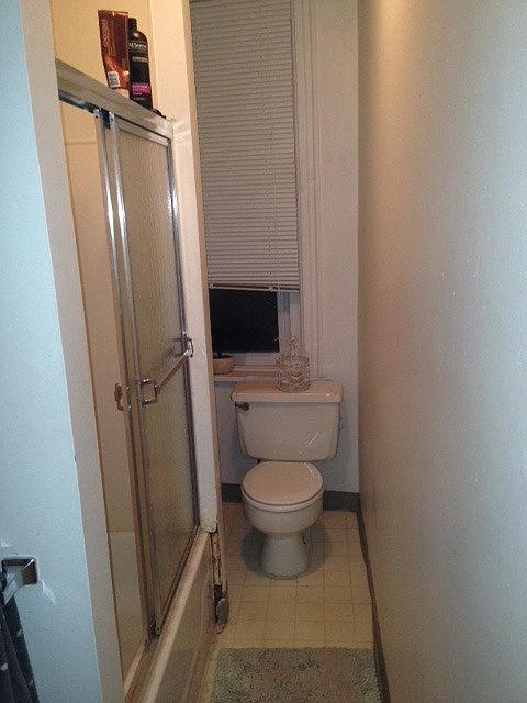 2nd image of 75 W Main St