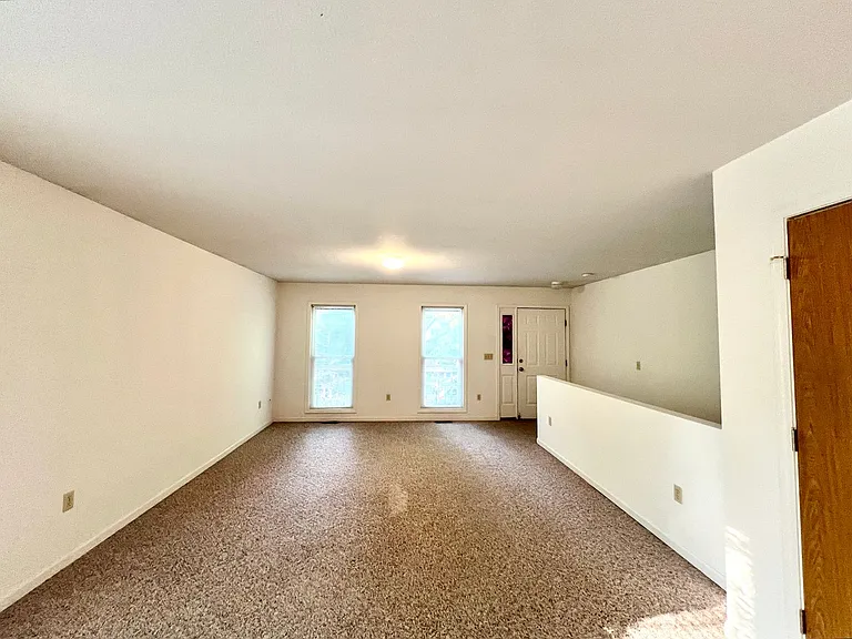 510 Kearney — Photo 3