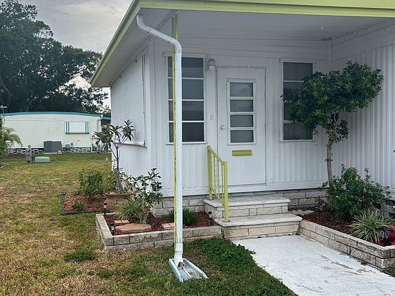 3rd image of 7001 142nd Ave #197