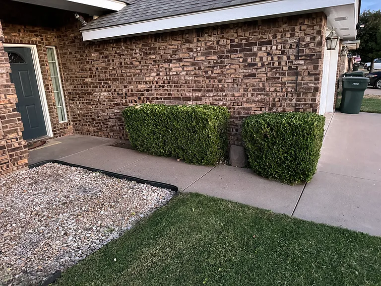 4925 Many Waters Dr — Photo 2