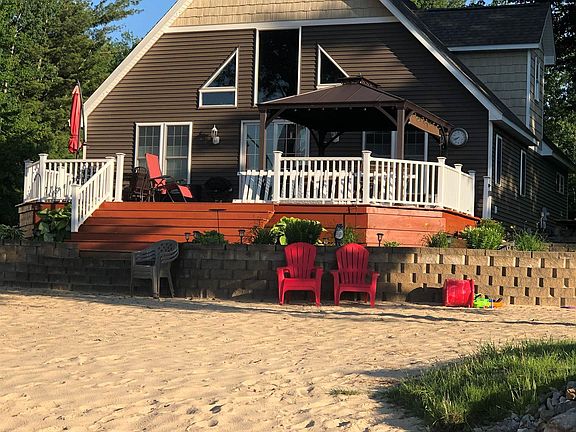 3rd image of 1219 Nokomis Dr