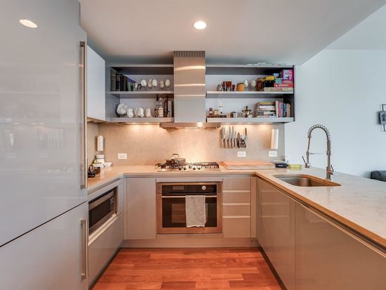 77 Hudson St APT 1813, Jersey City, NJ 07302