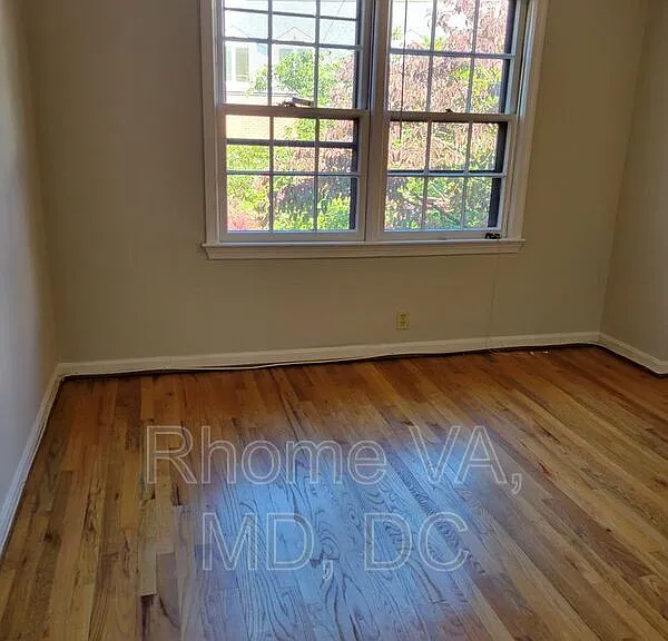 3749 Kanawha St NW — Photo 35