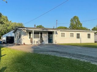 12447 Harmony Dr, Grafton, OH 44044