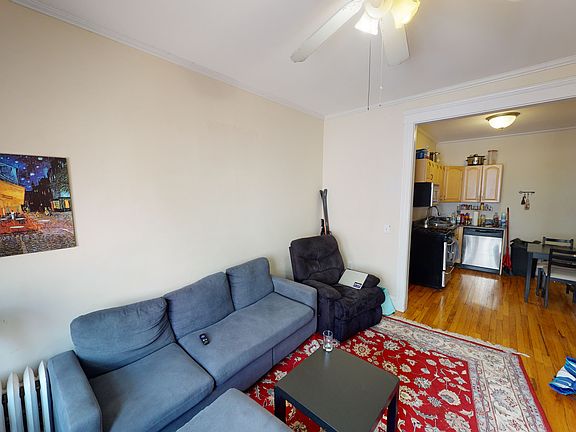 3rd image of 59 Lanark Rd APT 12