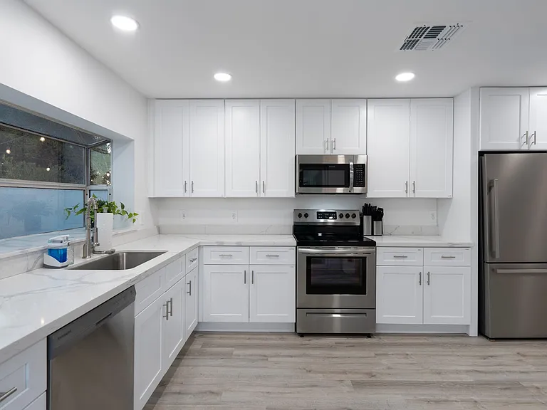 4633 E Monte Vista Rd — Photo 11