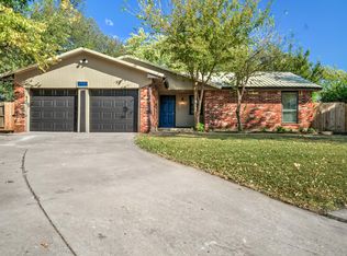 1004 Mercury Cir, Edmond, OK 73003