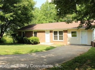 5821 Merry Dale Dr, Winston Salem, NC 27105