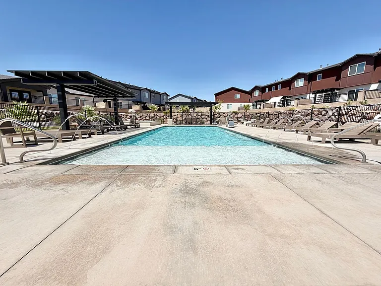 3934 E Fossil Way — Photo 25