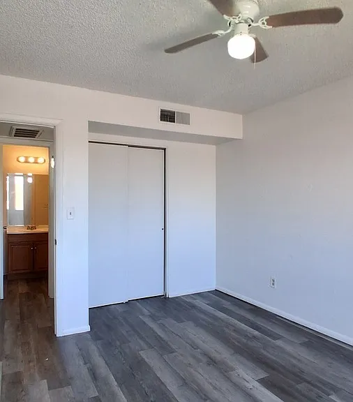 4425 E Wood St — Photo 18
