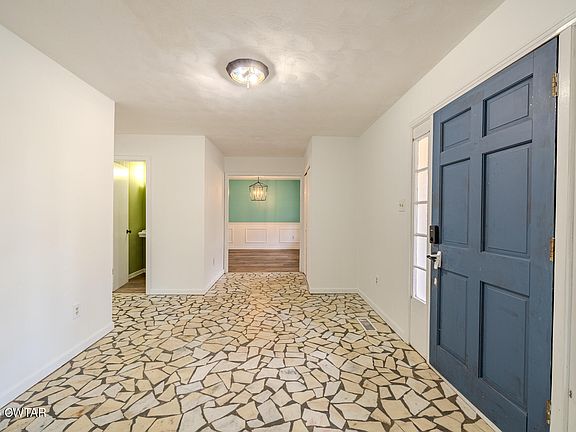 4th image of 9009 E Denney Dr