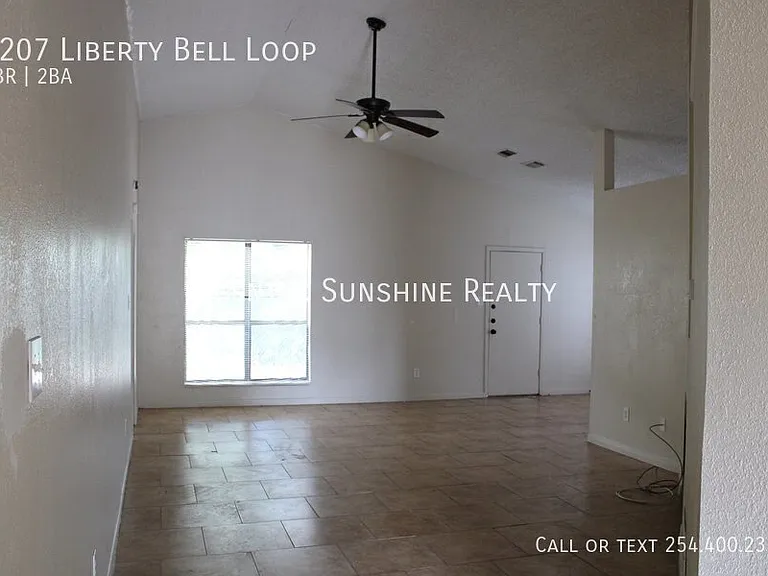 1207 Liberty Bell Loop — Photo 3