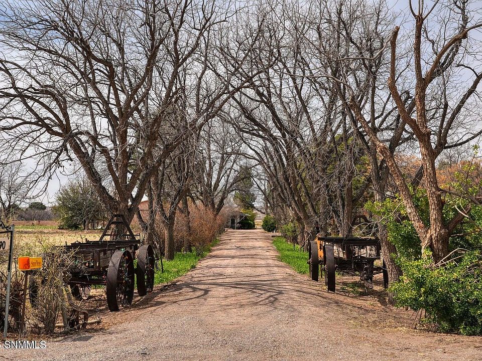 1st image of 2090 Snow Rd