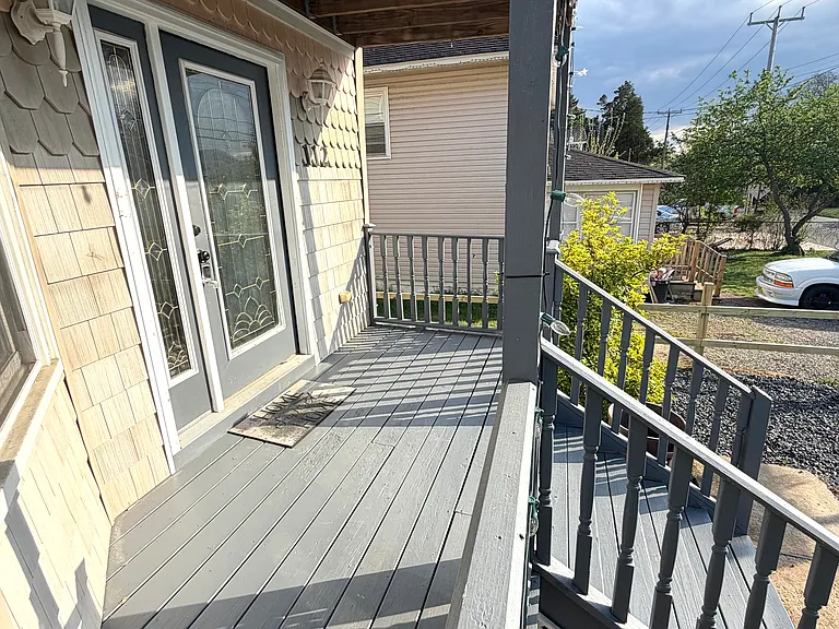 112 Tennyson Ave — Photo 2