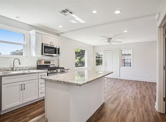 5th image of 425 Hesper Ave