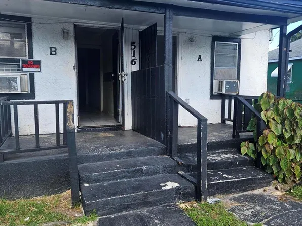 516 N 21st St, Fort Pierce, FL 34950
