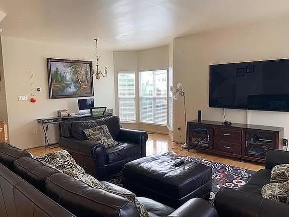 4th image of 2440 Rolling Plains Dr